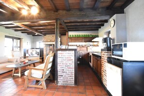 Smart-TV og stereoanlegg