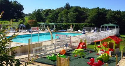 Dordogne Escape w/ Shared Pools