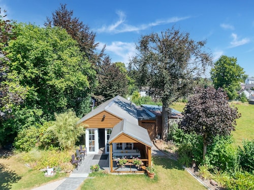 Bauernhaus mit Pool, Waimes