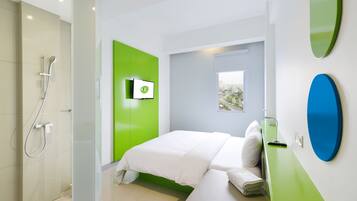 In-room safe, desk, free WiFi, bed sheets