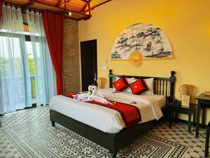 Junior Deluxe Connecting Room | Minibar, in-room safe, desk, laptop workspace - Hue Ecolodge (Hue)