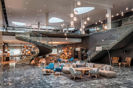 Lobby. Courtyard by Marriott Brno