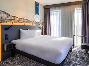 Standard Room, 1 Double Bed | In-room safe, laptop workspace, soundproofing, free cots/infant beds - ibis Styles Basel City (Basel)