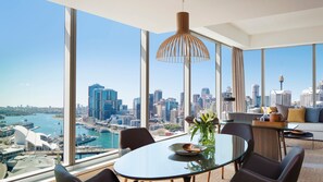 Suite – club, 1 kingsize-seng, havneutsikt (Prestige, Club Millésime) | Byutsikt