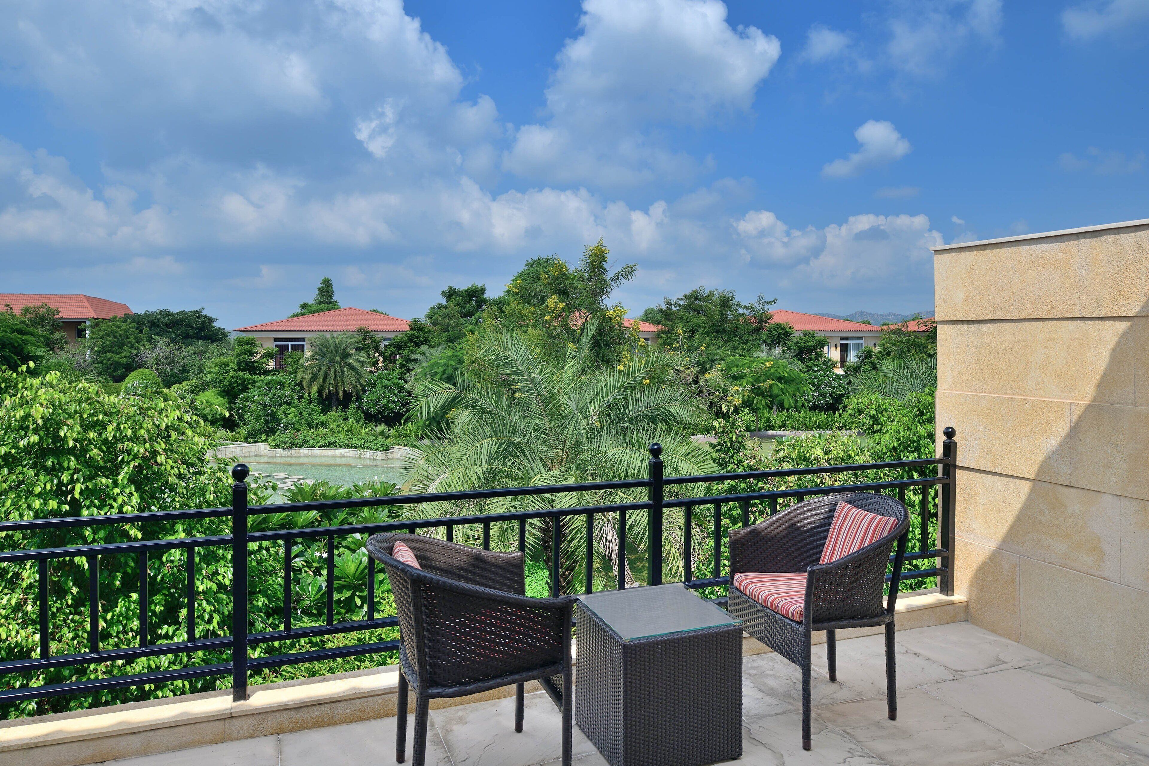 Grand Villa, 1 King Bed, Resort View (Balcony) | Property amenity