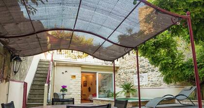 Maison Ă Cazouls avec piscine et terrasse