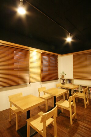 Interior - Melon Guesthouse - Hostel (Busan)