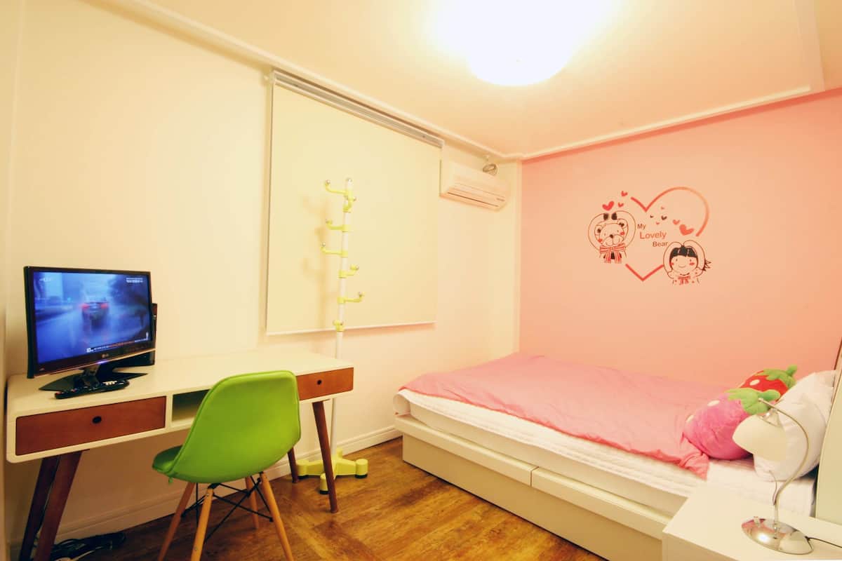 Double Room | Free WiFi