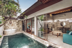 Private pool
