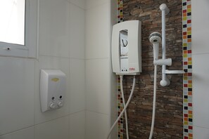 Double Room | Bathroom