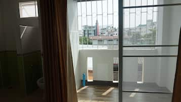 Standard Double or Twin Room | Desk, free WiFi