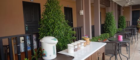 Coffee service