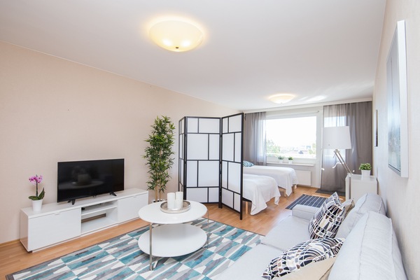 Standaard appartement, 1 slaapkamer, uitzicht op de stad | Individueel gedecoreerd, individueel gemeubileerd, een bureau