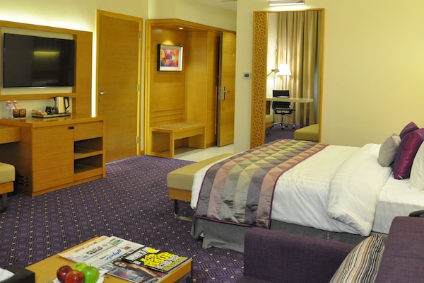 Deluxe Double Room | 1 bedroom, Egyptian cotton sheets, premium bedding, memory foam beds