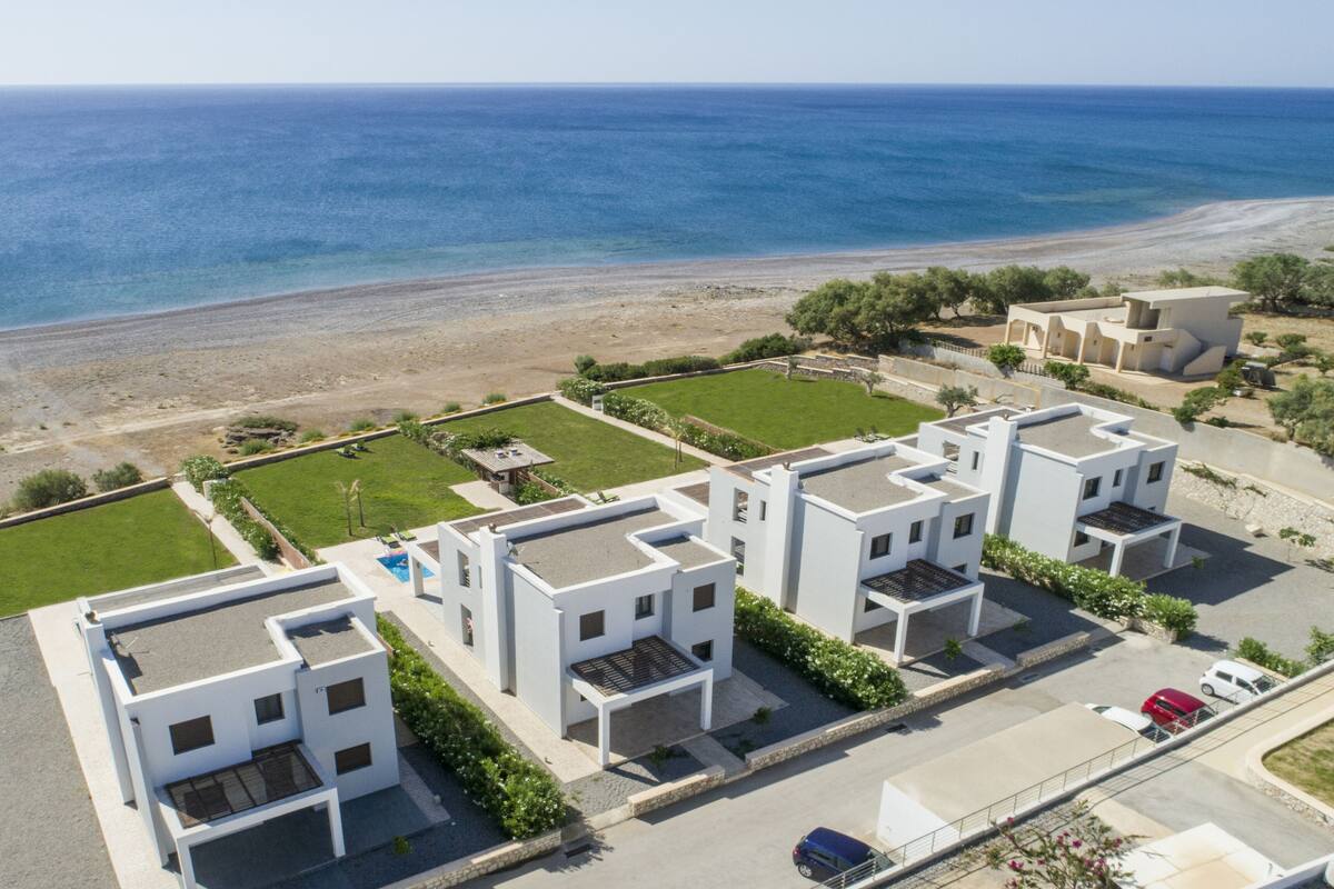 Beach/ocean view
