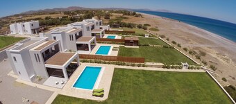 Antonoglou Beach Villas - Lahania