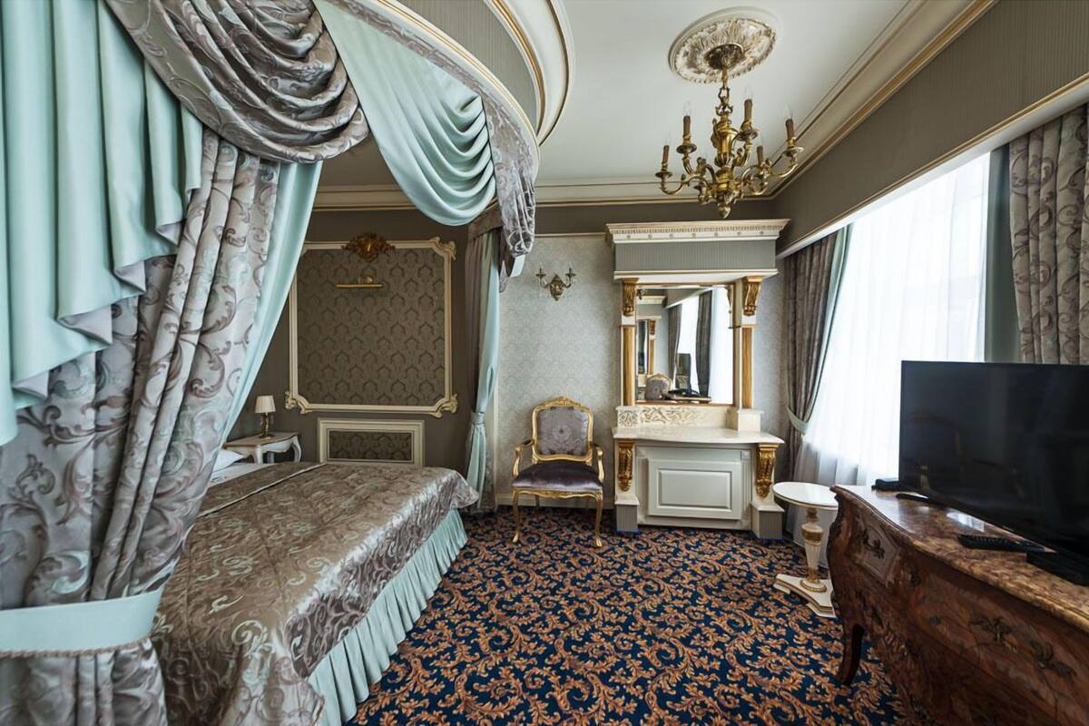 Suíte | 1 quarto, roupas de cama premium, frigobar, cofres nos quartos