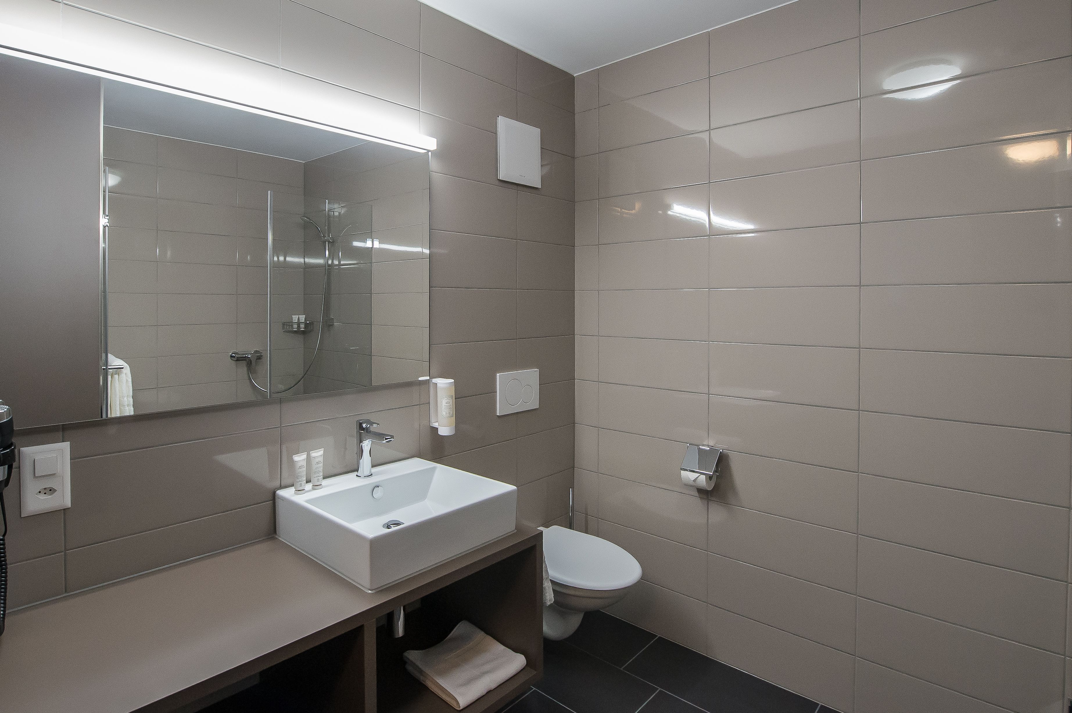 superior studio, terrace | bathroom | shower, free toiletries, hair dryer, towels