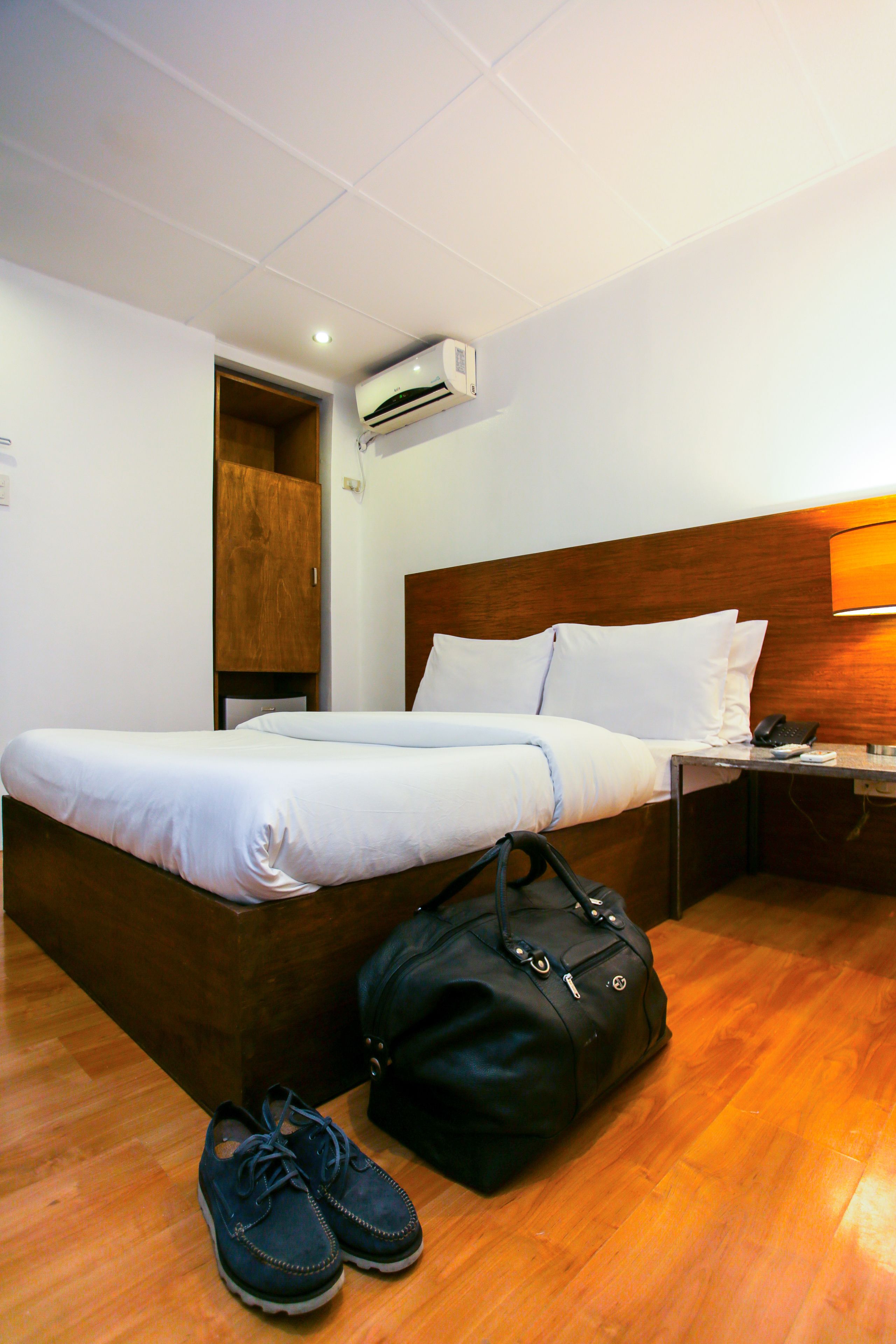 standard classic  | 1 bedroom, in-room safe, free wifi, bed sheets