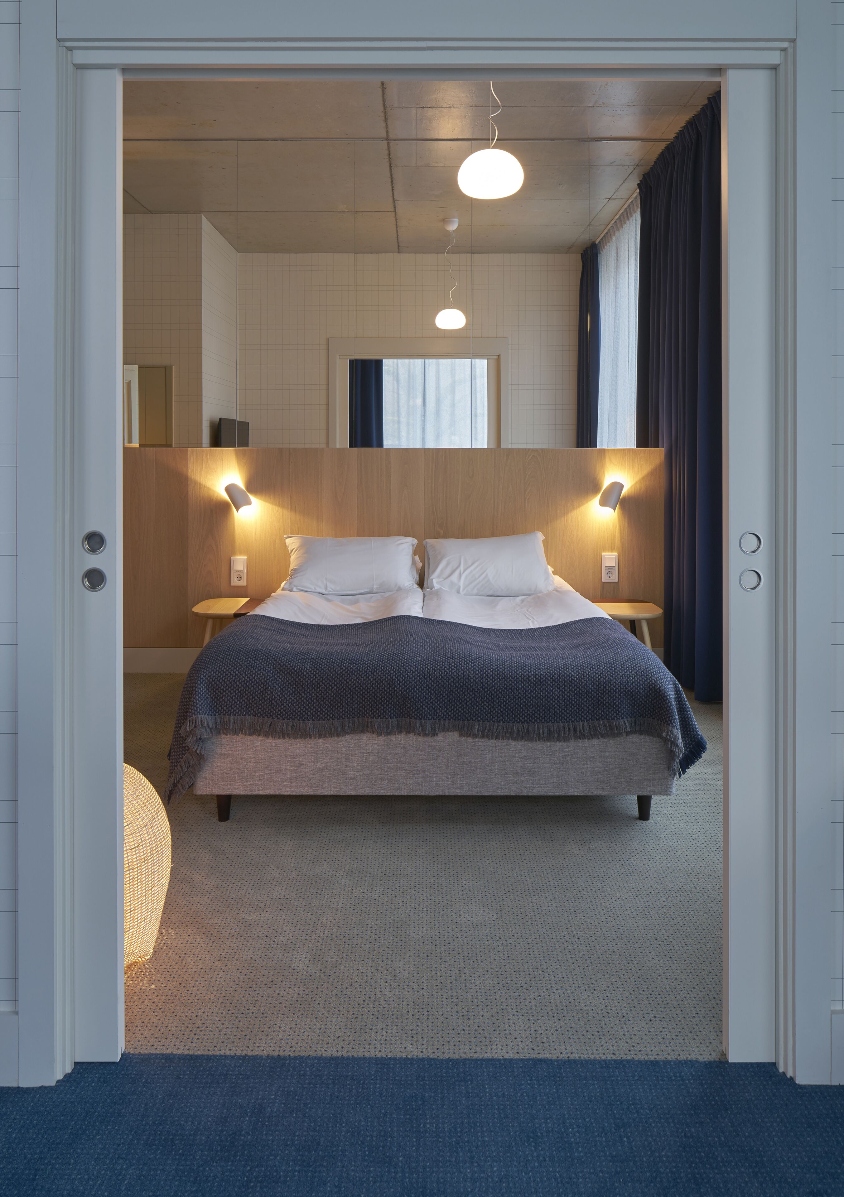 deluxe suite, 1 bedroom | pillow-top beds, desk, laptop workspace, soundproofing