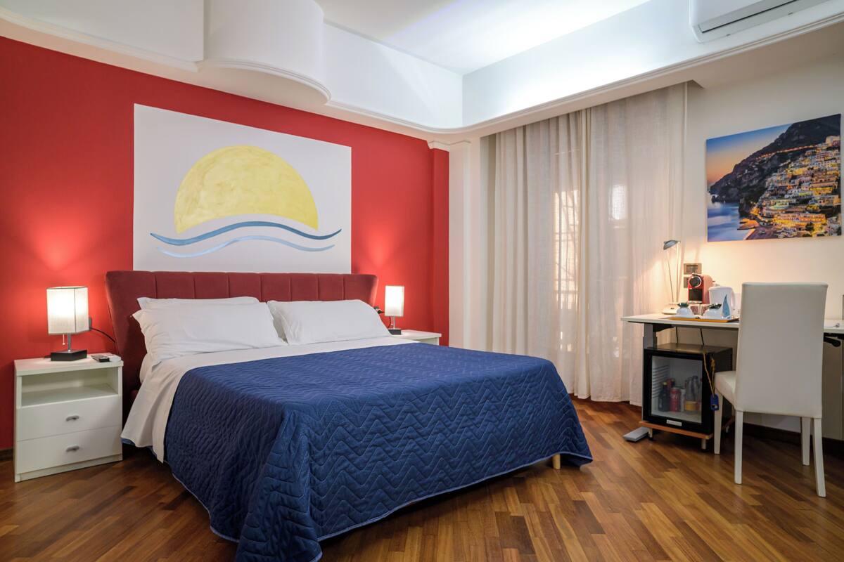 Executive Suite, 1 Bedroom | Frette Italian sheets, premium bedding, memory foam beds, minibar