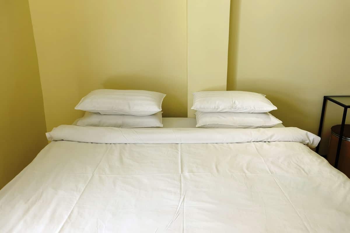 Double Room | Langsir/tirai gelap terus, Wi-fi percuma