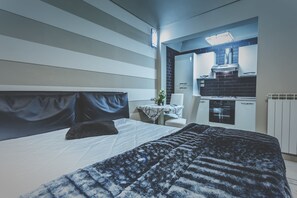 Studio, Balcony | Private kitchenette | Fridge, coffee/tea maker, electric kettle - B&B Portanuova (Vasto)