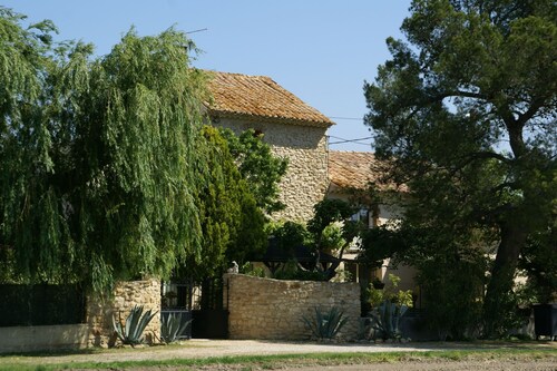 Holiday Home in Provence with Pool & Tennis