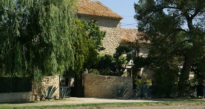 Holiday Home in Provence with Pool & Tennis