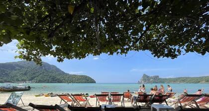 Twin Palms Hostel Phi Phi