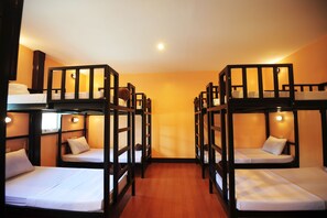 Värdeförvaringsskåp på rummet och gratis wi-fi