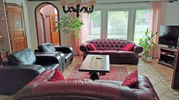 Family Villa, 3 Bedrooms, Sauna, Garden Area | Interior