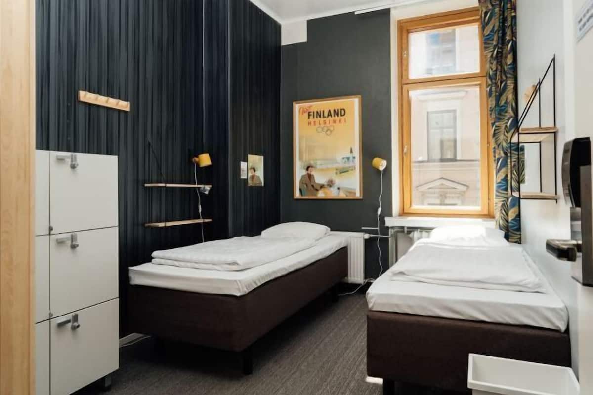 Rideaux occultants, chambres insonorisées, Wi-Fi gratuit, draps fournis