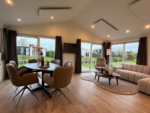 Cozy Chalet Near Alkmaar