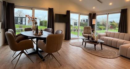 Cozy Chalet Near Alkmaar