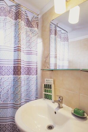 Appartement Ville, 1 chambre | Salle de bain
