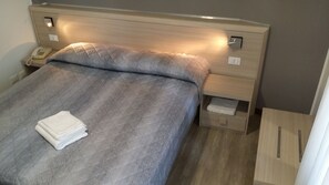 Desk, iron/ironing board, free WiFi - Flying Hotel (San Maurizio Canavese)