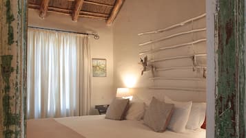Pool Suite | Egyptian cotton sheets, premium bedding, minibar, individually decorated