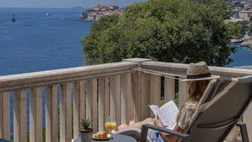Apartment, 2 Bedrooms, Terrace, Sea View | Terrace/patio