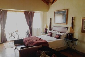 Family Cottage, 4 Bedrooms | 4 bedrooms, in-room safe, desk