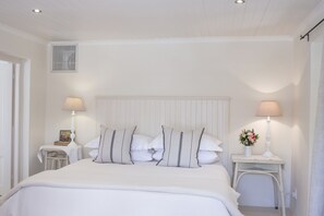 Superior-Doppel- oder -Zweibettzimmer | Zimmersafe, kostenloses WLAN