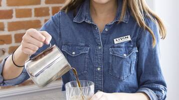 Petit déjeuner compris tous les jours