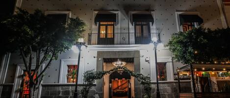 Majoituspaikan julkisivu