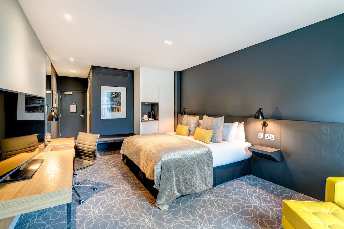 1 bedroom, hypo-allergenic bedding, in-room safe, desk