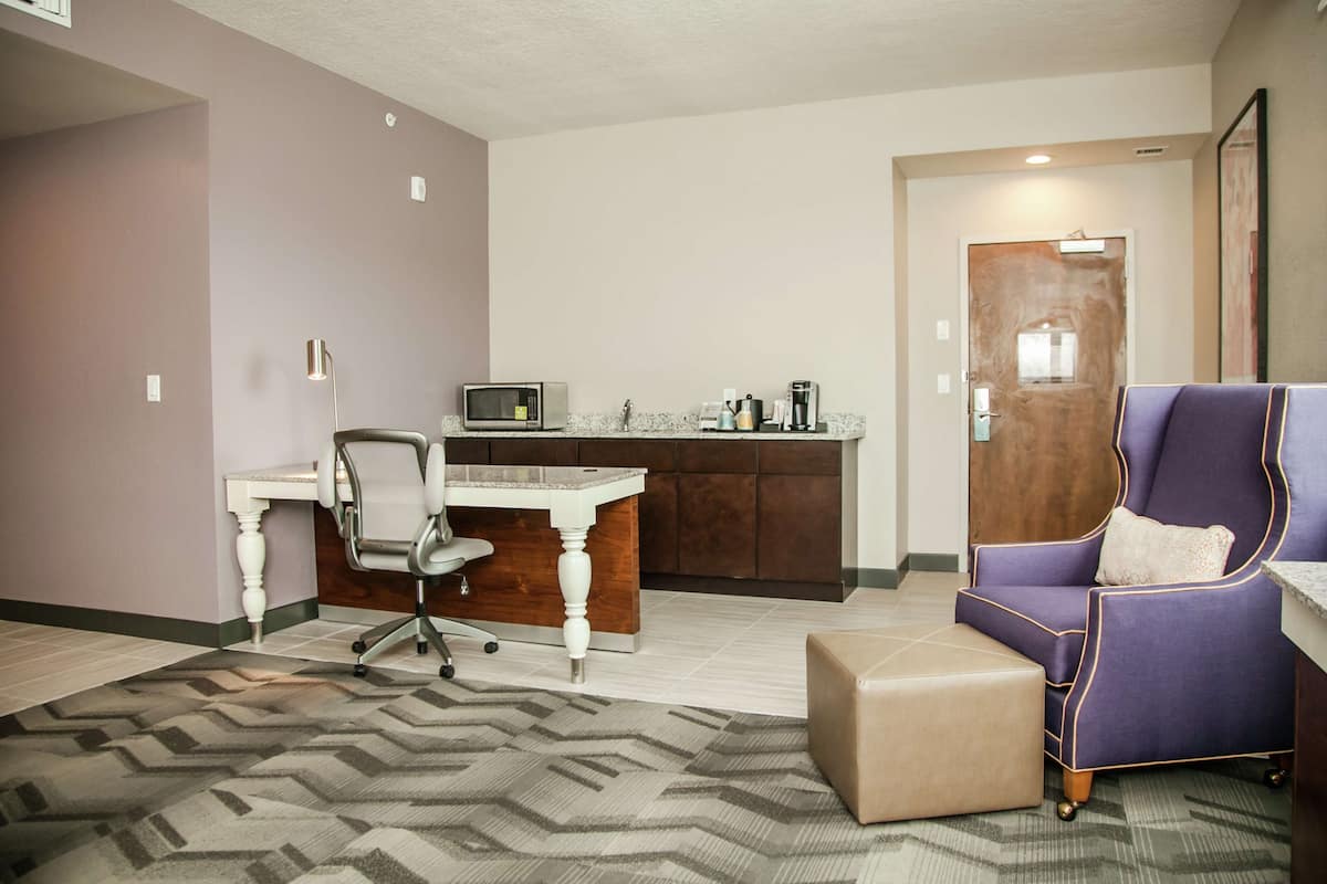 1 bedroom, premium bedding, blackout curtains, iron/ironing board