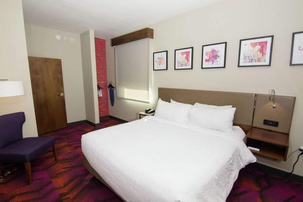 Literie de qualité supérieure, rideaux occultants