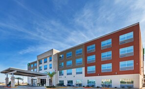 Exterior - Holiday Inn Express & Suites Brenham South by IHG (Brenham)