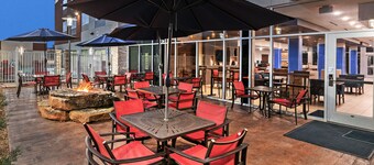 Holiday Inn Express & Suites Brenham South by IHG