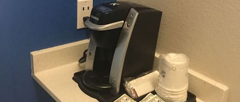 Kaffe og/eller kaffemaskin