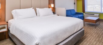 Holiday Inn Express & Suites Van Horn by IHG